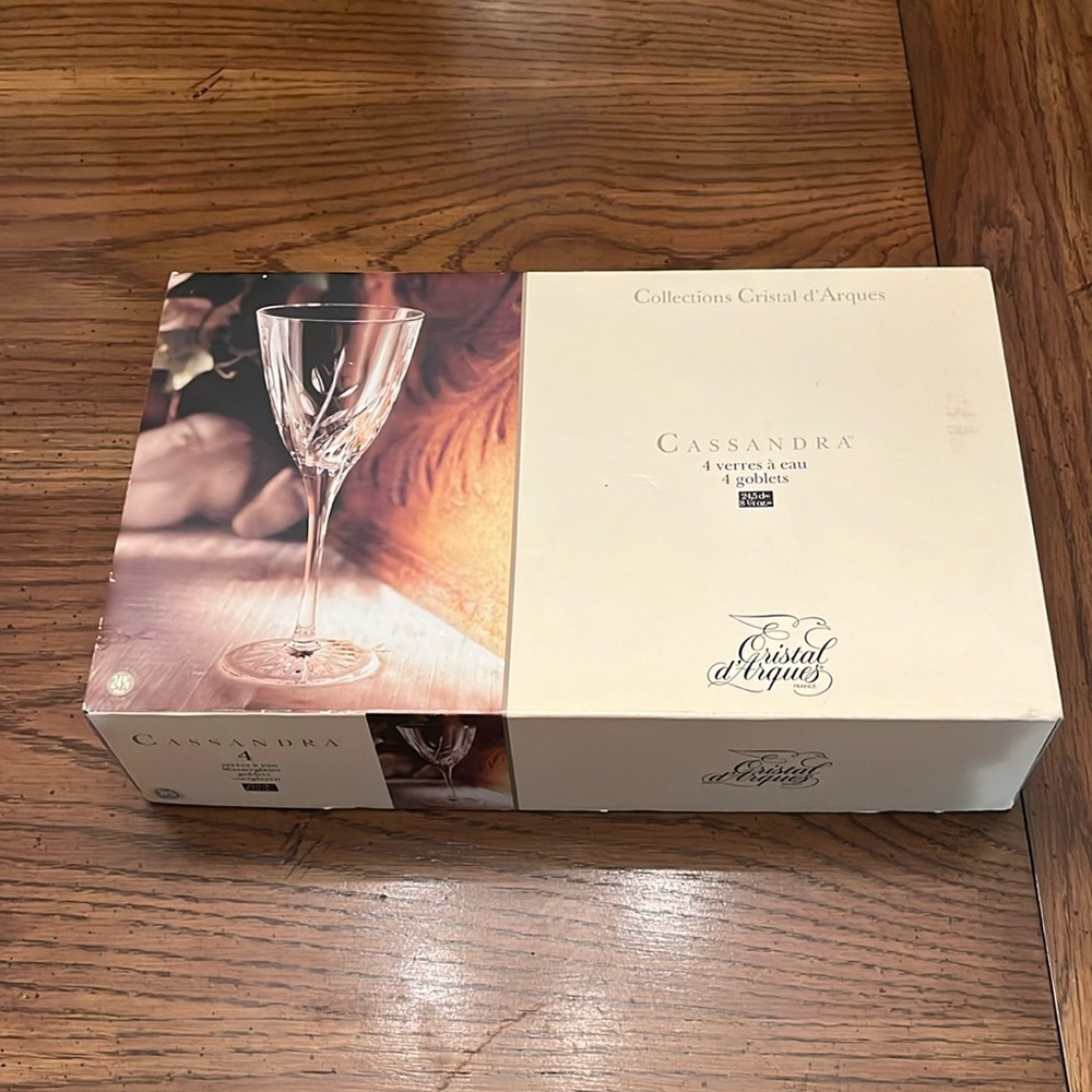 Cassandra Cristal d’Arques goblets, like new